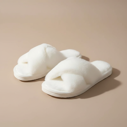 Velvéra™ Fluffy Slippers